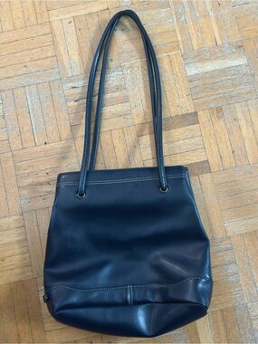 Navy Nine West shoulder bag